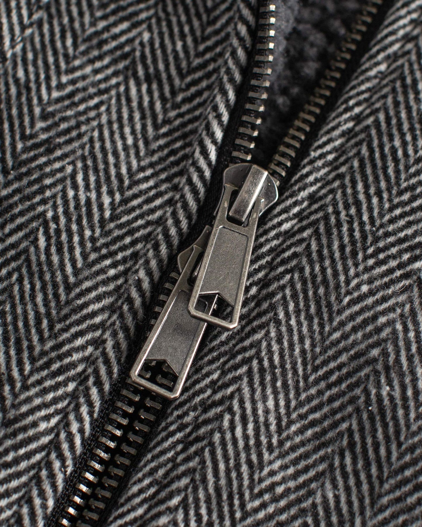 FLGNTLT BASALT JACKET