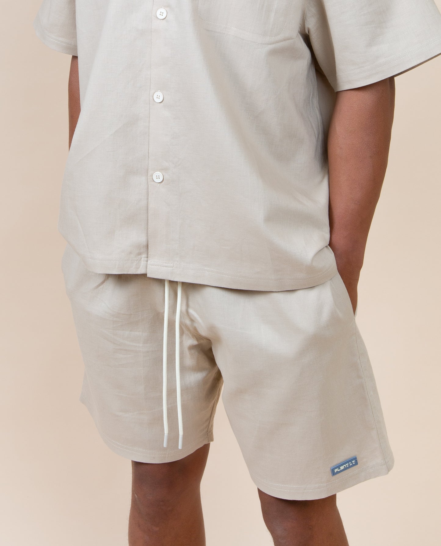 FLGNTLT SHELL SHORTS