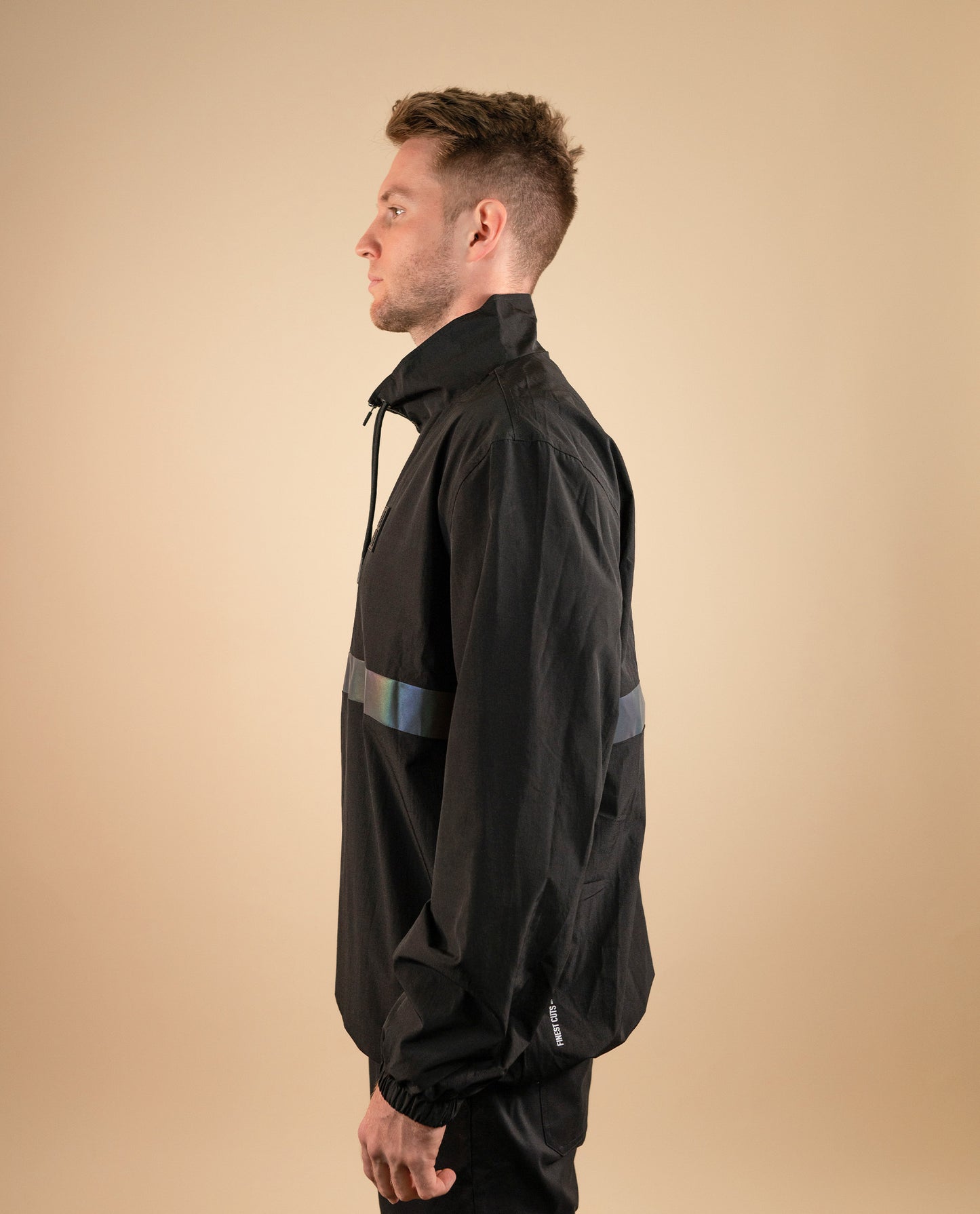 RD48 BLACK SERIES WINDBREAKER