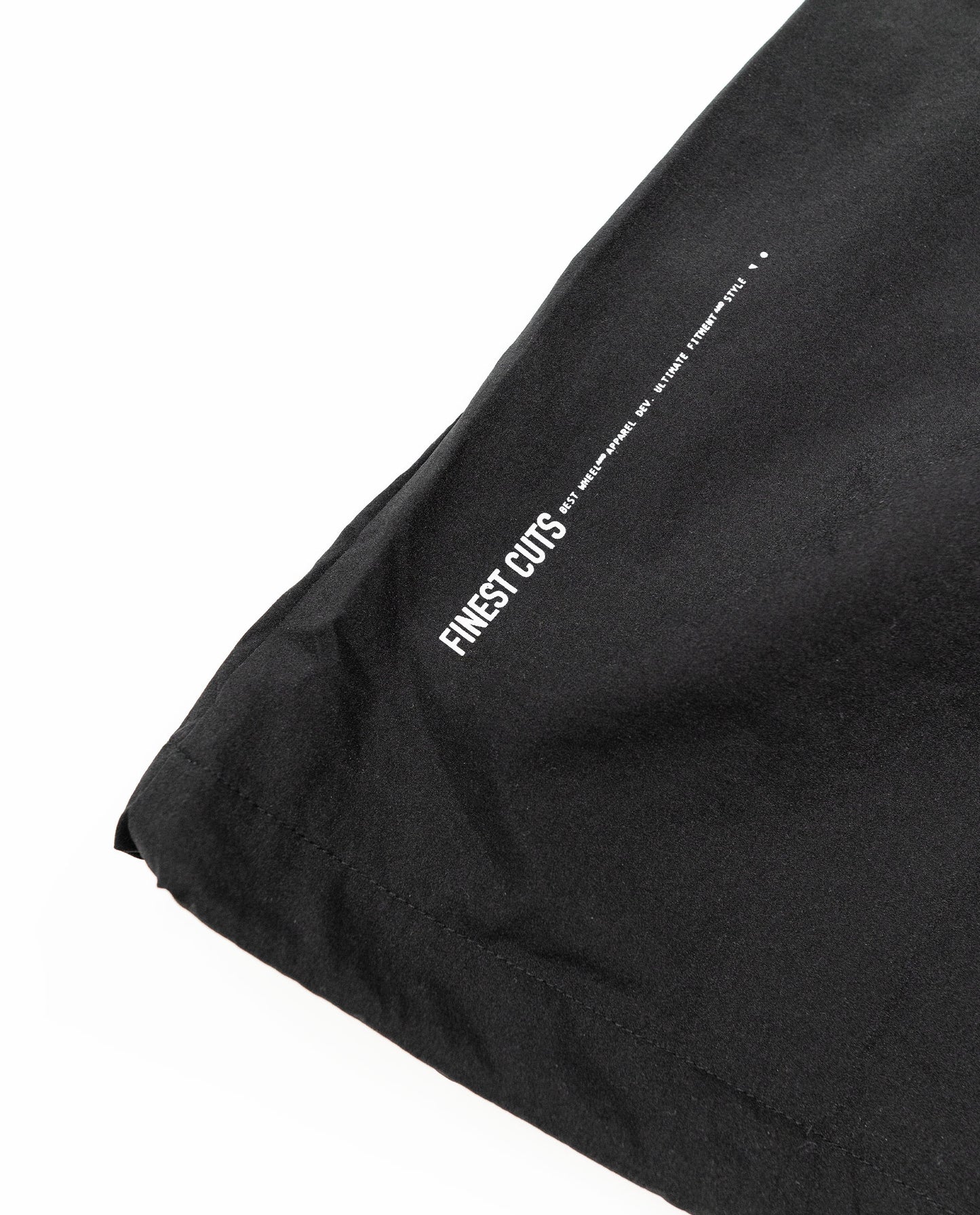 RD48 BLACK SERIES WINDBREAKER