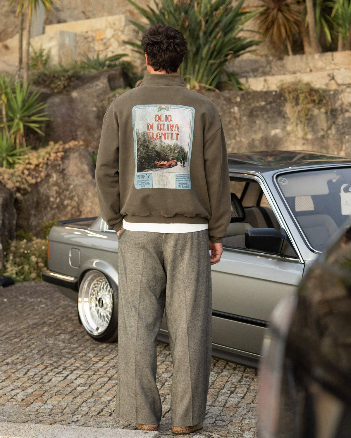 LE CHÂTEAU HALF ZIP