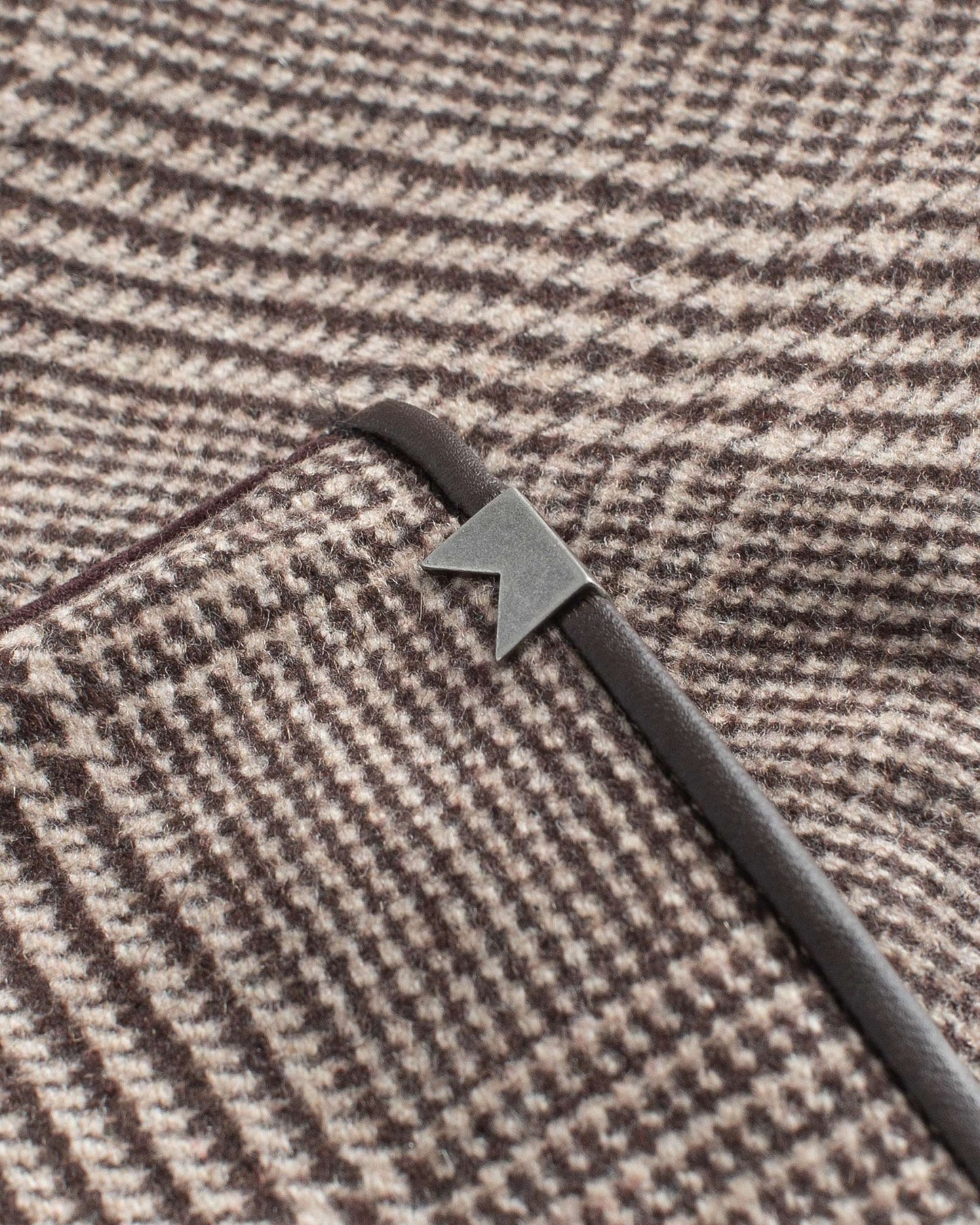 Rękawiczki skórzane z drewna oudowego