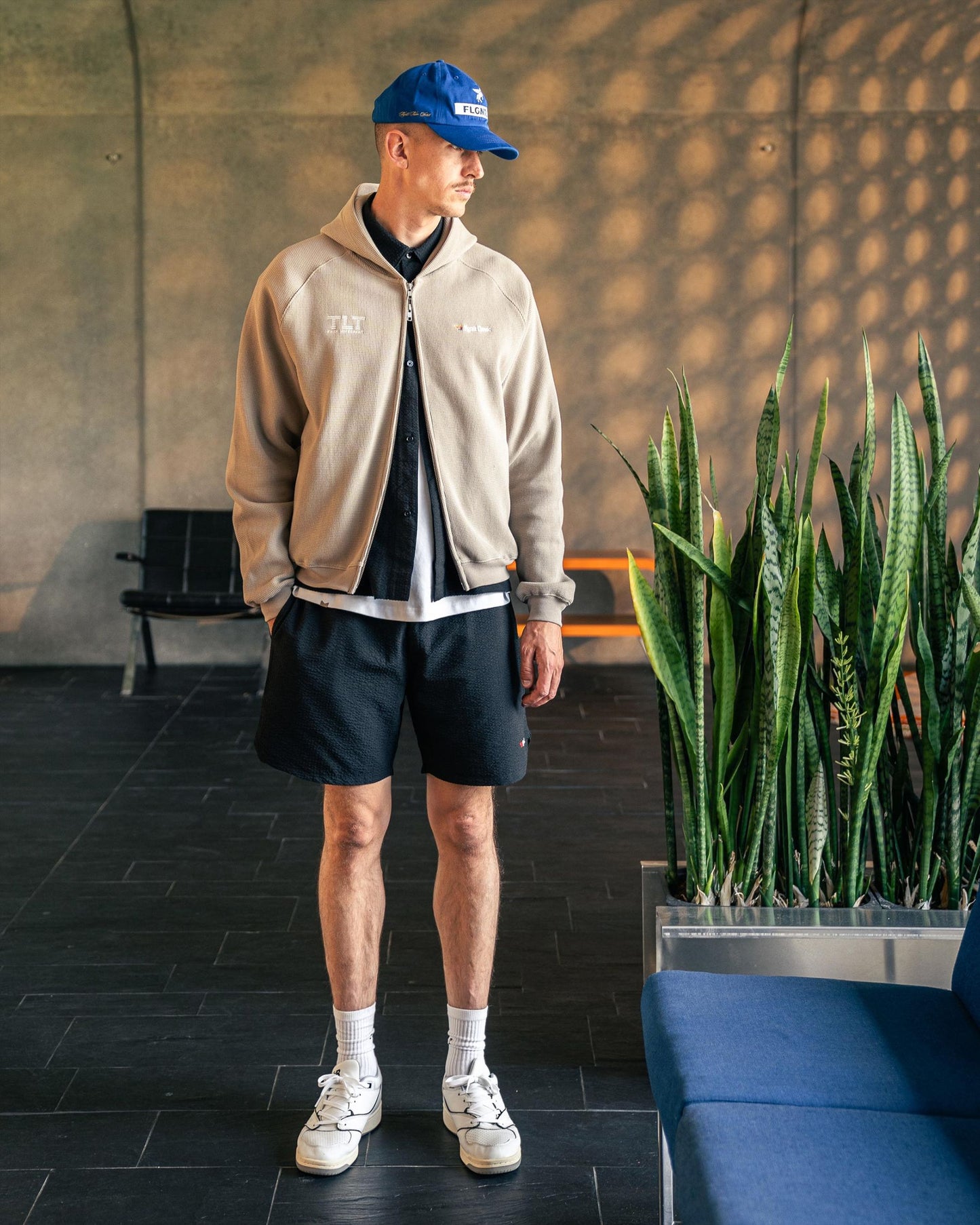 RACE DIFFERENT SEERSUCKER SWIM SHORTS