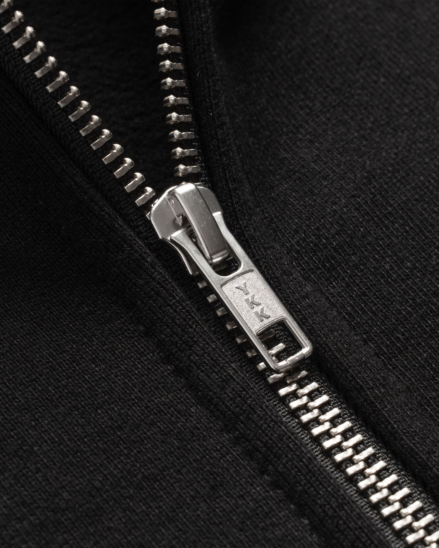 DIPLOMAT ZIP HOODIE