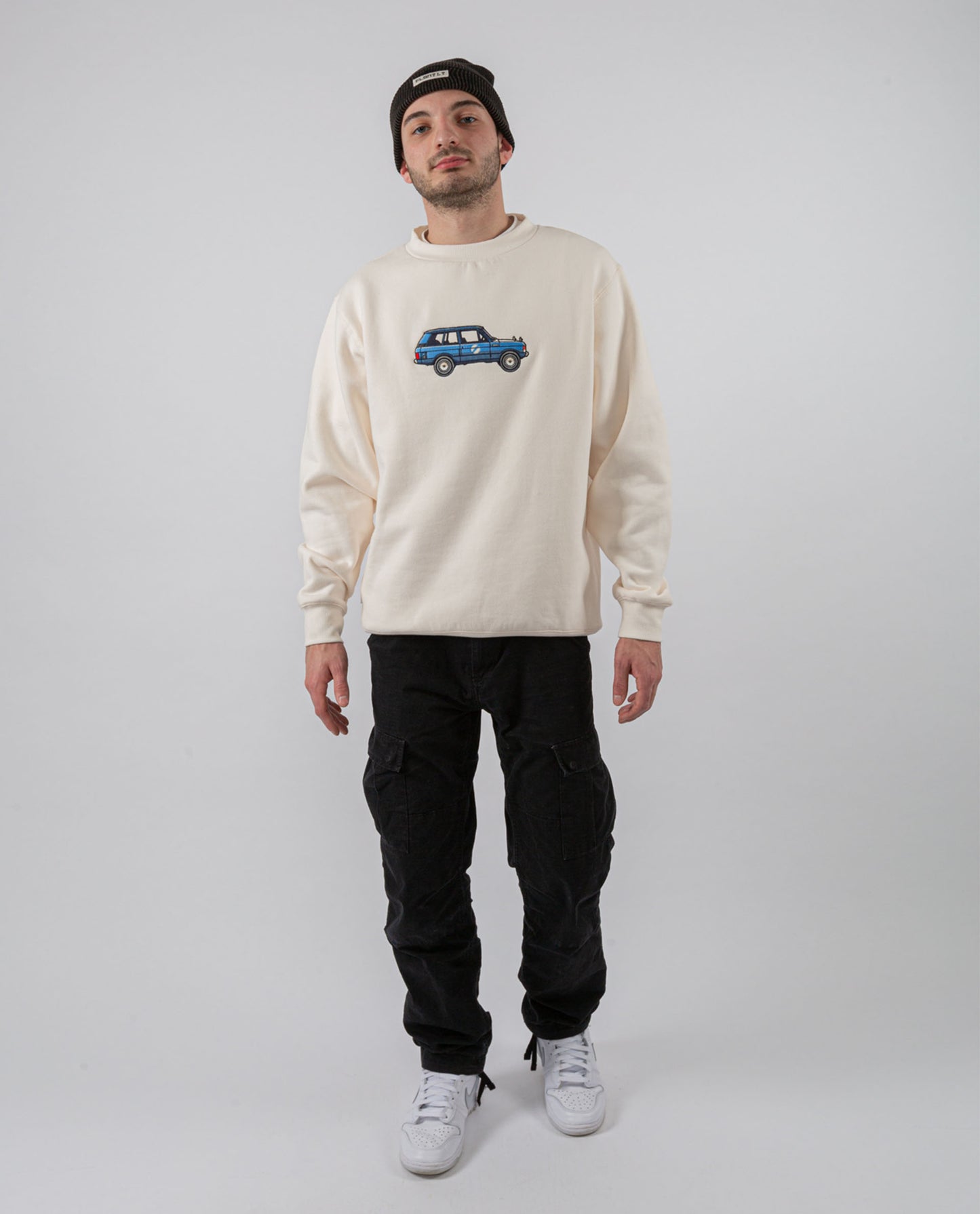 FLGNTLT SNOWRUNNER CREWNECK