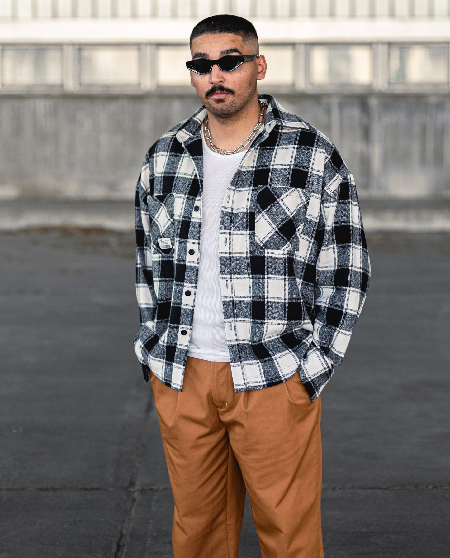 FLGNTLT CHROME FLANNEL