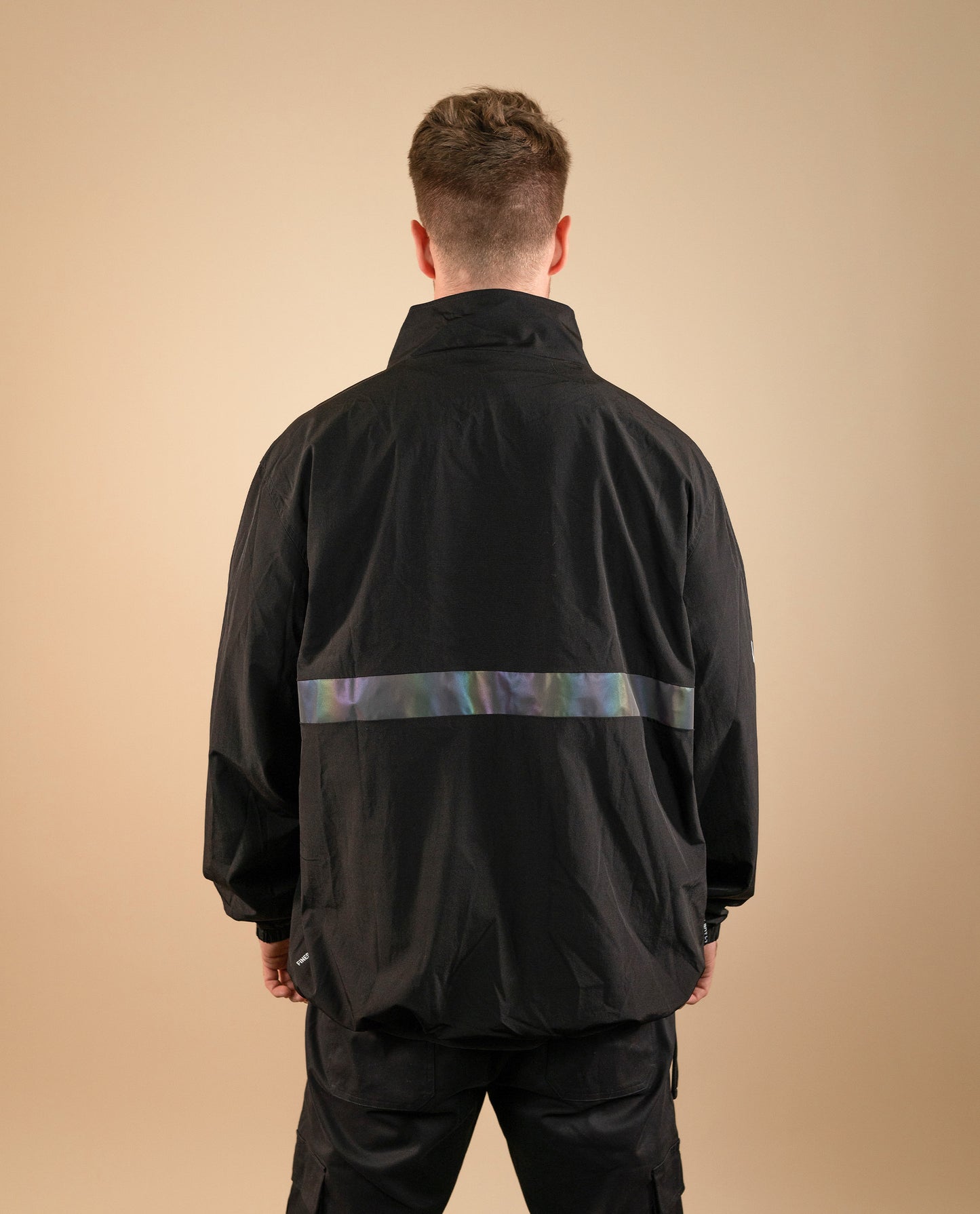RD48 BLACK SERIES WINDBREAKER